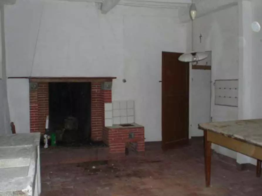 Immagine 2 di Porzione di casa in vendita  in san gennaro a Capannori