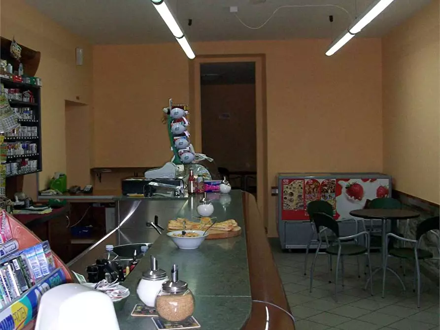 Immagine 3 di Negozio in vendita  in botticino a Villa Basilica