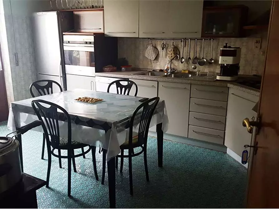 Immagine 6 di Villa in vendita  in san vito a Lucca