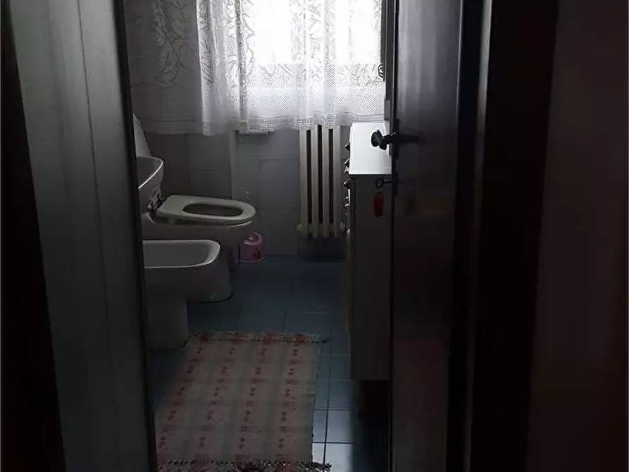 Immagine 5 di Villa in vendita  in san vito a Lucca