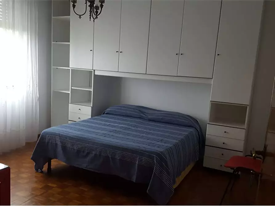 Immagine 4 di Villa in vendita  in san vito a Lucca