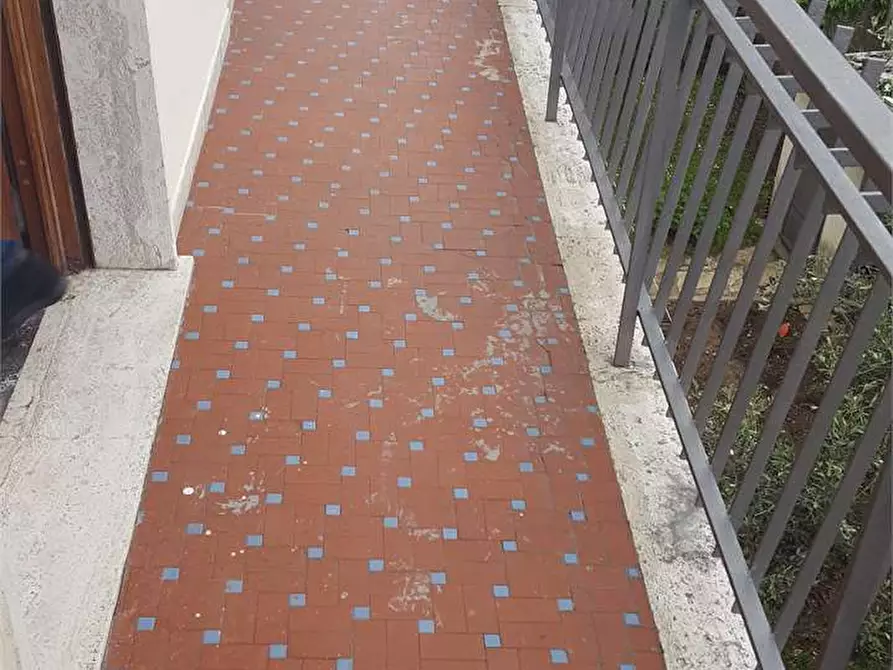 Immagine 18 di Villa in vendita  in san vito a Lucca