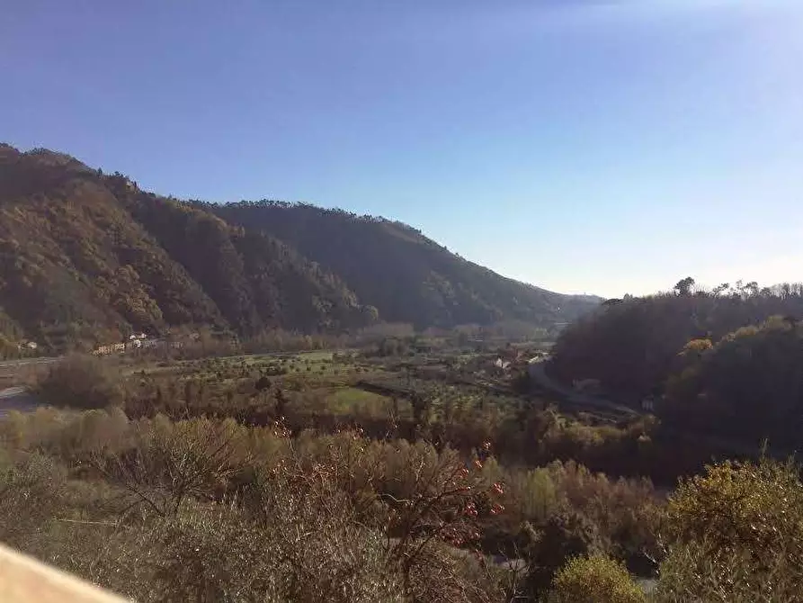 Immagine 24 di Rustico / casale in vendita  in via pieve per brancoli  a Lucca