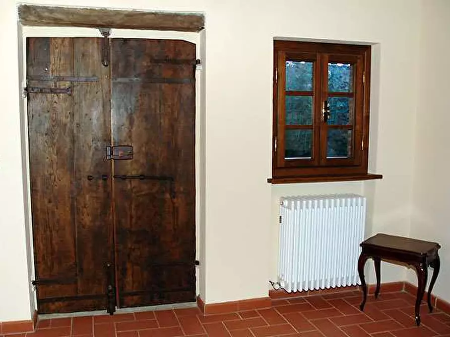 Immagine 5 di Stabile in vendita  in Montecarlo a Montecarlo