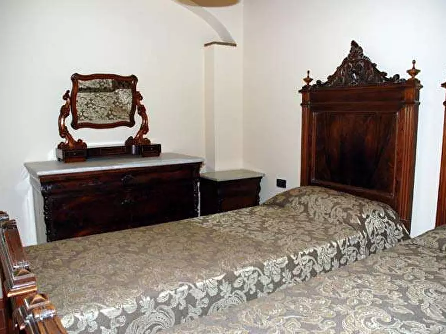 Immagine 10 di Stabile in vendita  in Montecarlo a Montecarlo