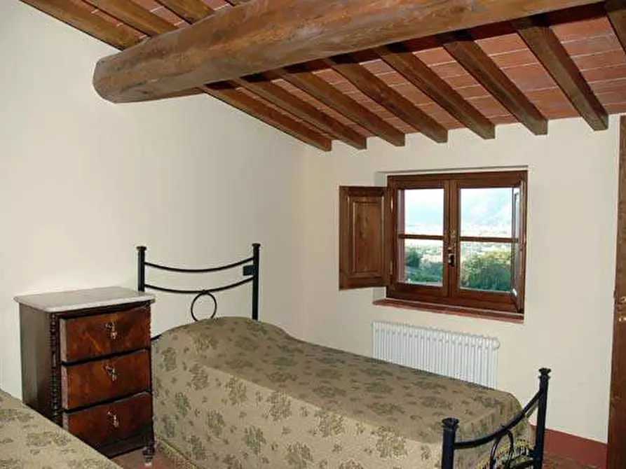 Immagine 32 di Stabile in vendita  in Montecarlo a Montecarlo