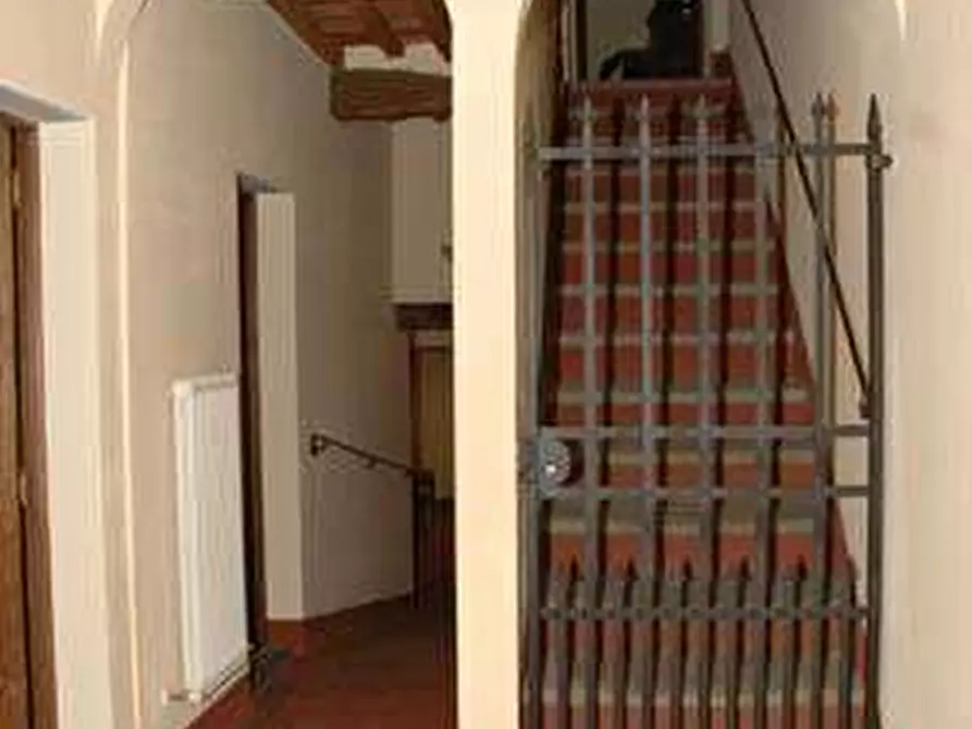 Immagine 4 di Stabile in vendita  in Montecarlo a Montecarlo