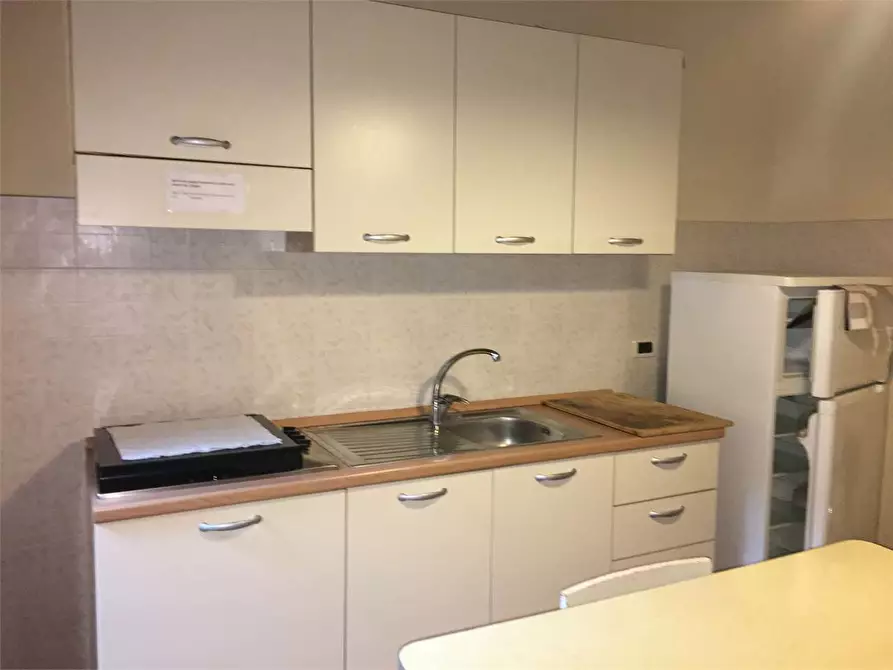 Immagine 6 di Stabile in vendita  in Montecarlo a Montecarlo