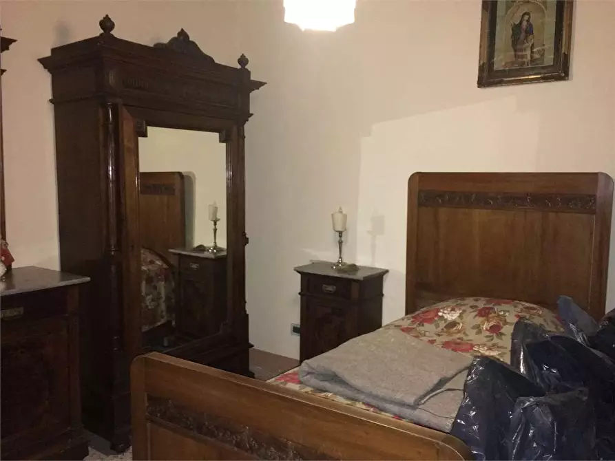 Immagine 24 di Stabile in vendita  in Montecarlo a Montecarlo