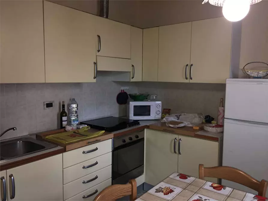 Immagine 20 di Stabile in vendita  in Montecarlo a Montecarlo