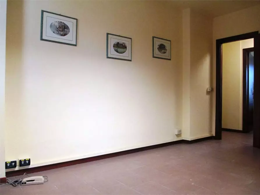 Immagine 6 di Ufficio in affitto  in capannori a Capannori