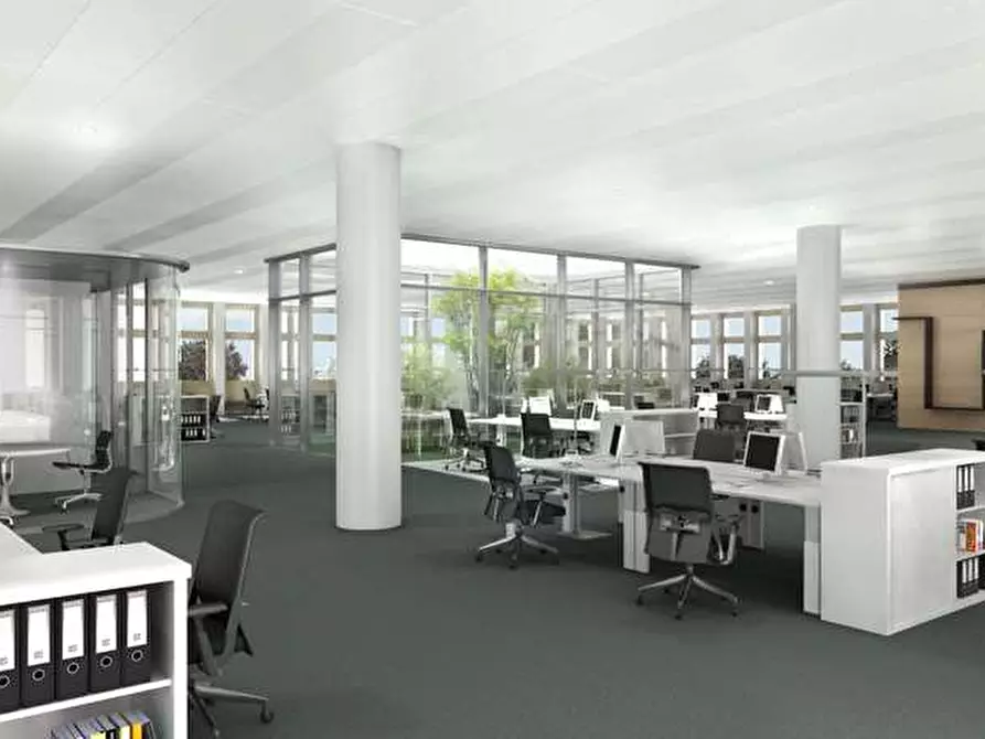 Immagine 3 di Negozio in vendita  in borgo giannotti a Lucca