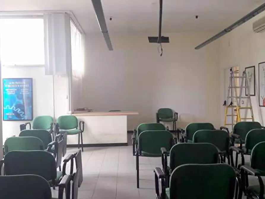 Immagine 8 di Ufficio in affitto  in San Concordio Contrada a Lucca