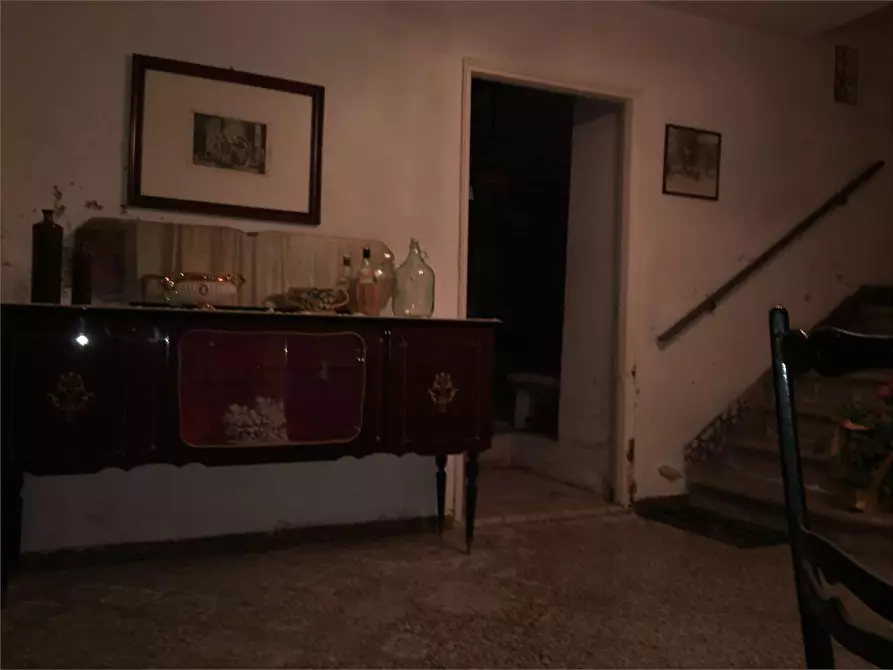 Immagine 9 di Porzione di casa in vendita  in matraia a Capannori