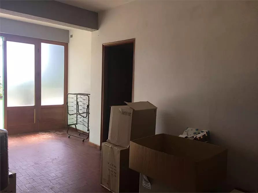 Immagine 24 di Villa in vendita  in Montecarlo  a Montecarlo