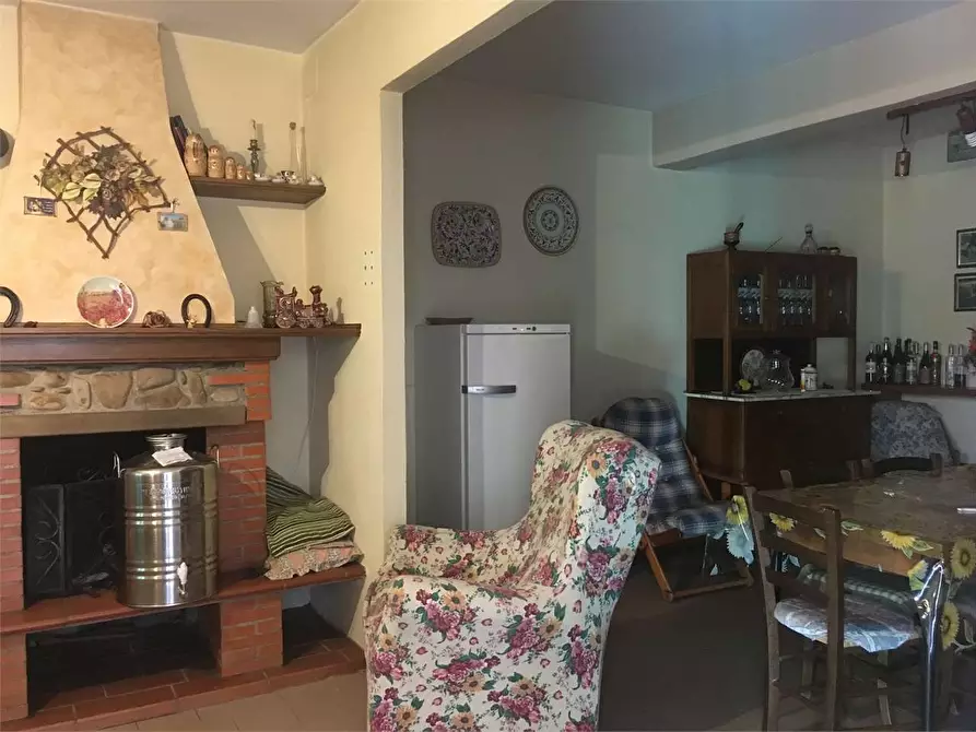 Immagine 20 di Villa in vendita  in Montecarlo  a Montecarlo