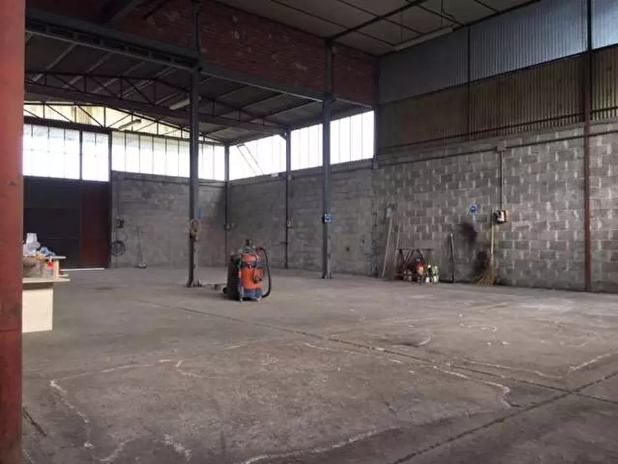 Immagine 4 di Capannone industriale in vendita  in via pesciatina  a Capannori
