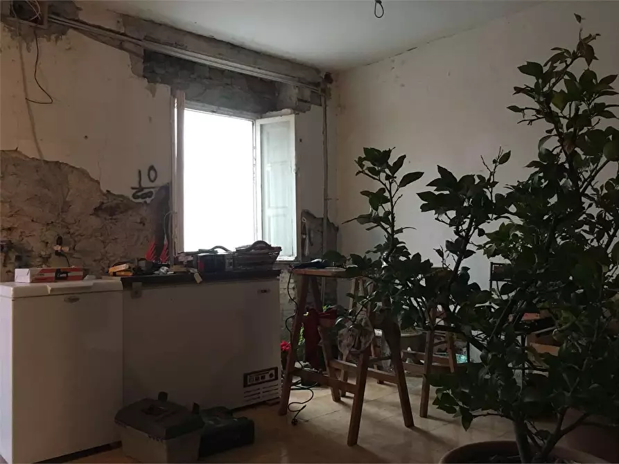 Immagine 1 di Appartamento in vendita  in via delle ville a Lucca