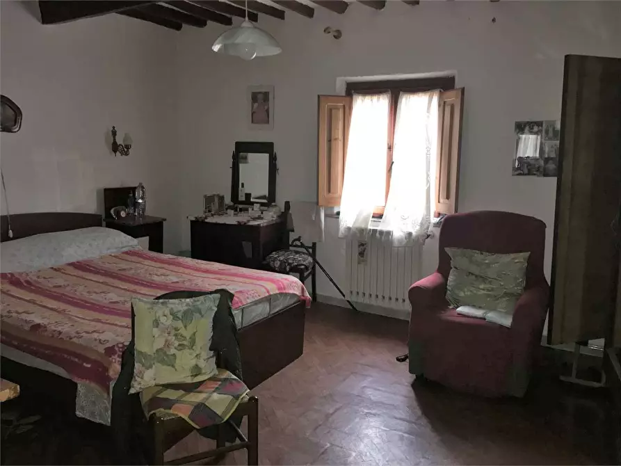 Immagine 14 di Porzione di casa in vendita  in Montecarlo a Montecarlo