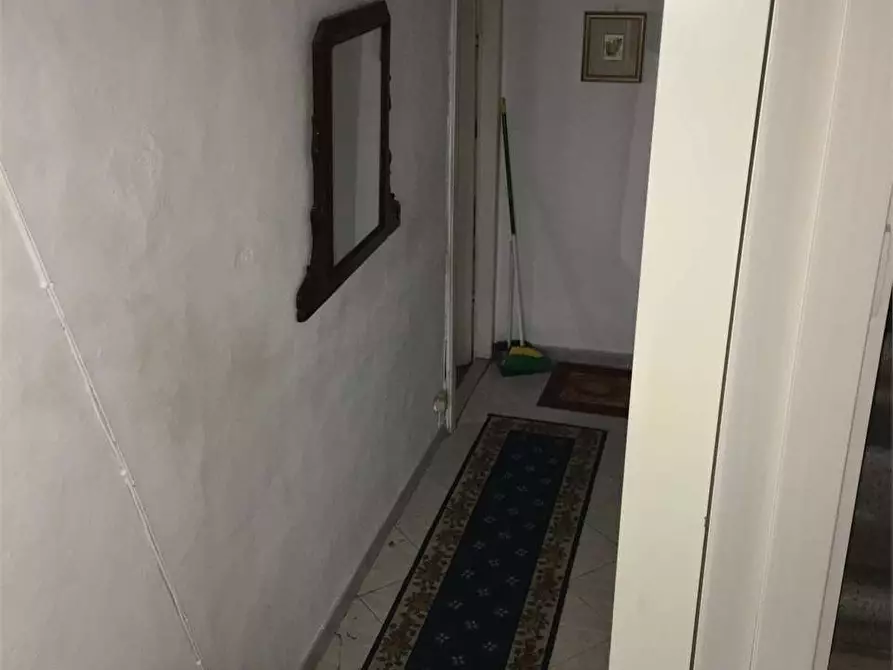 Immagine 12 di Porzione di casa in vendita  in Montecarlo a Montecarlo