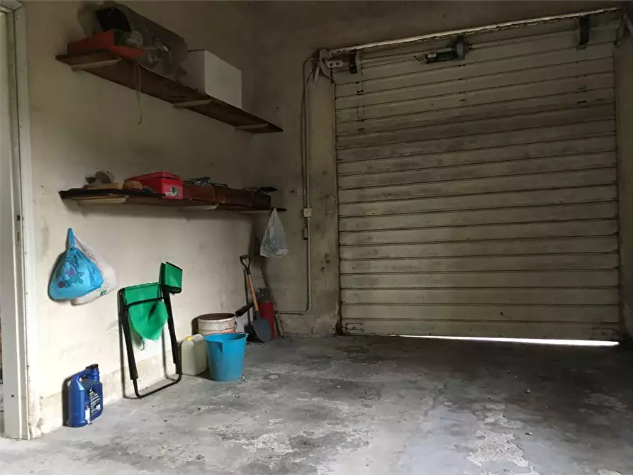 Immagine 21 di Villa in vendita  in ponte a moriano  a Lucca