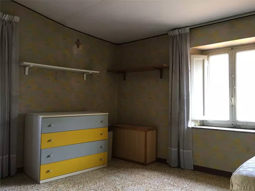 Immagine 6 di Porzione di casa in vendita  a Lucca