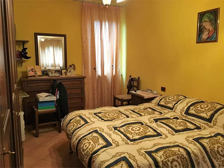 Immagine 13 di Rustico / casale in vendita  in Montecarlo a Montecarlo