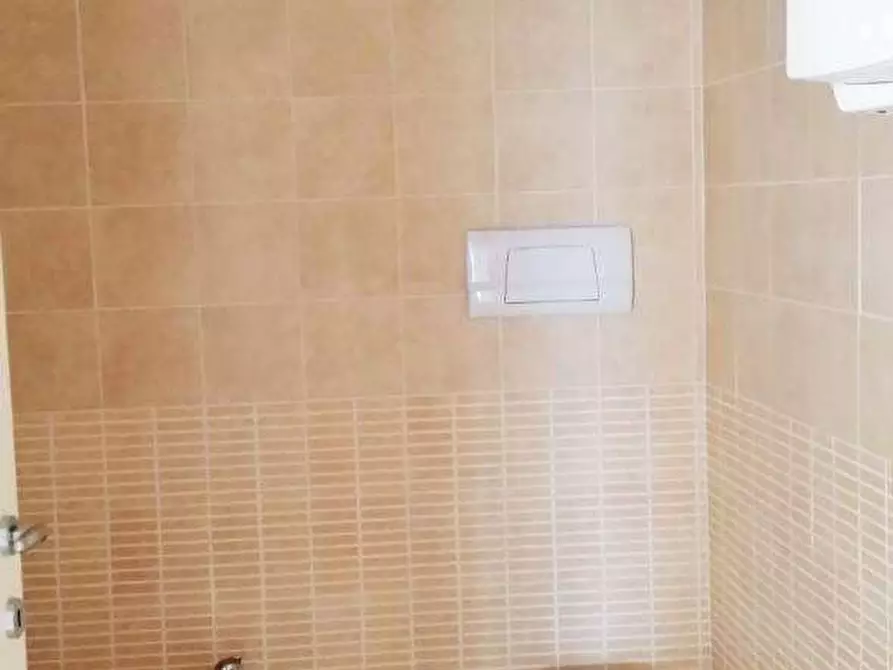 Immagine 3 di Ufficio in vendita  in Porcarii - Rughi a Porcari