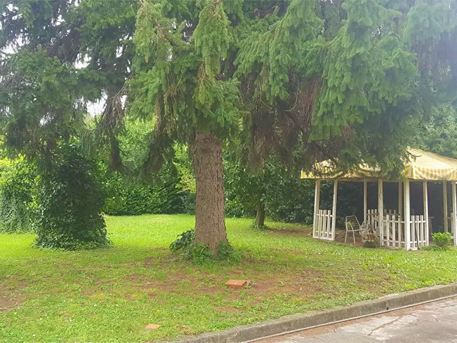 Immagine 19 di Villa in vendita  in san marco a Lucca