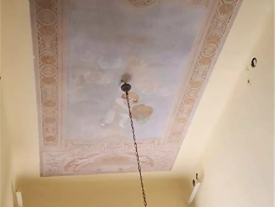 Immagine 14 di Villa in vendita  in san marco a Lucca