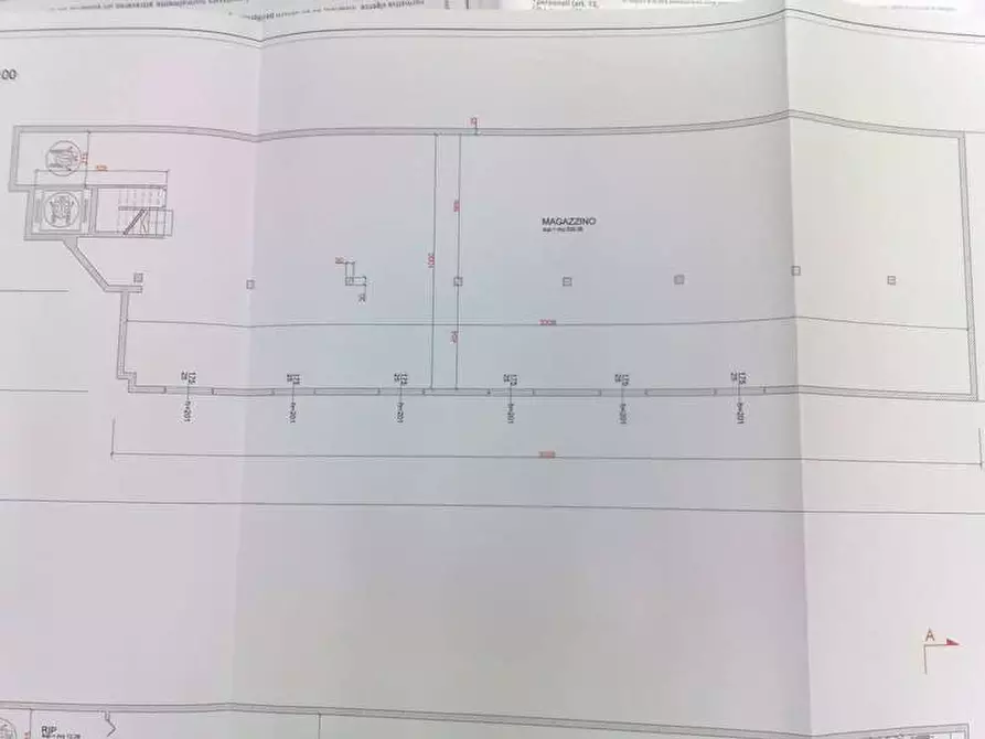 Immagine 13 di Negozio in affitto  in via del giardino a Lucca