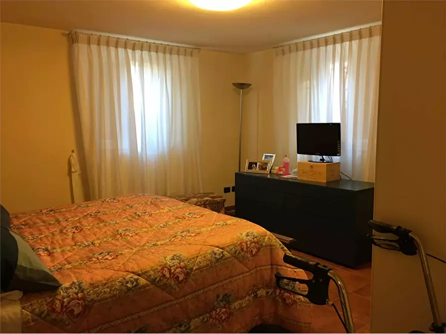 Immagine 8 di Villa in vendita  in Capannori a Capannori