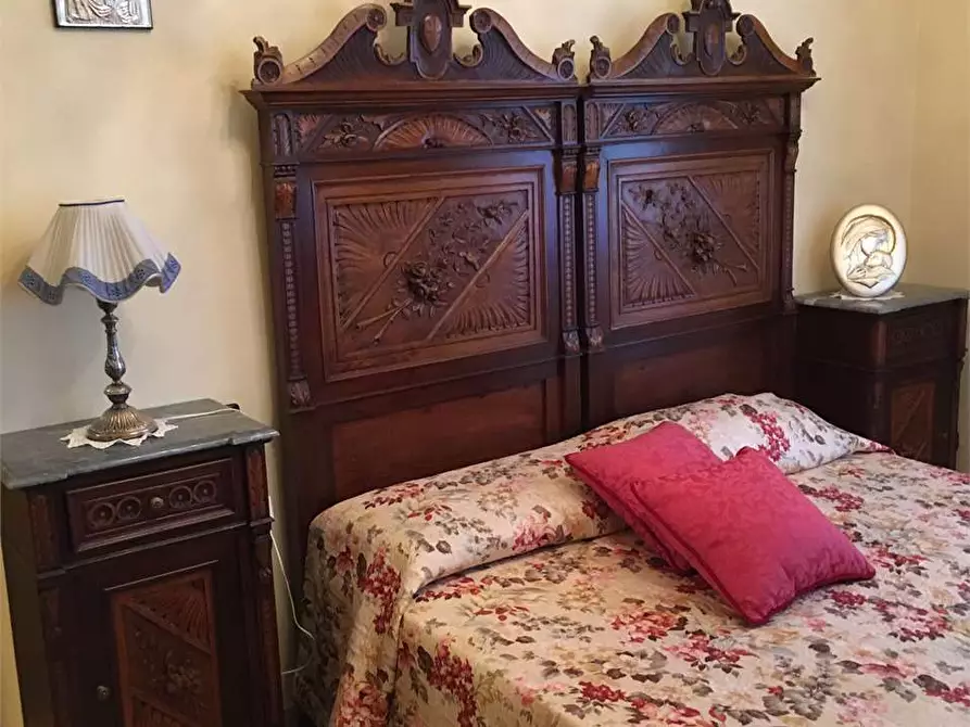 Immagine 15 di Villa in vendita  in Capannori a Capannori