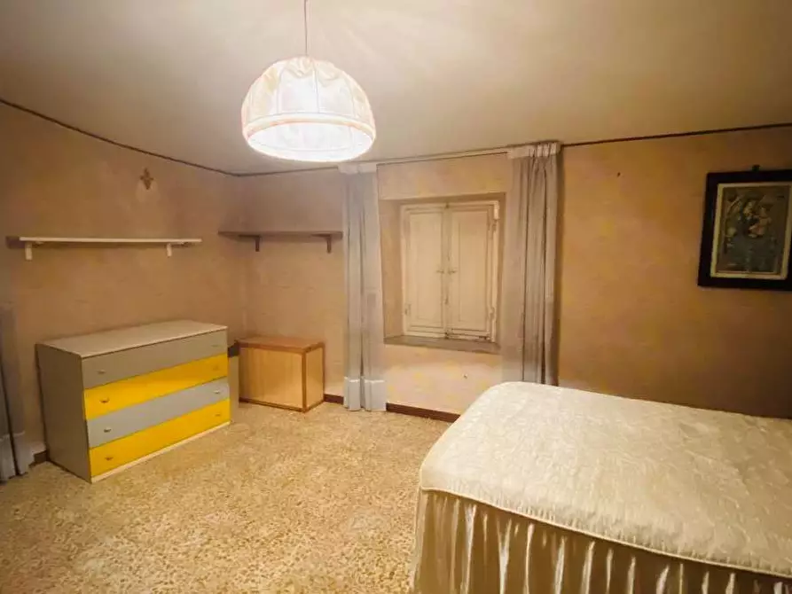 Immagine 28 di Porzione di casa in vendita  a Lucca