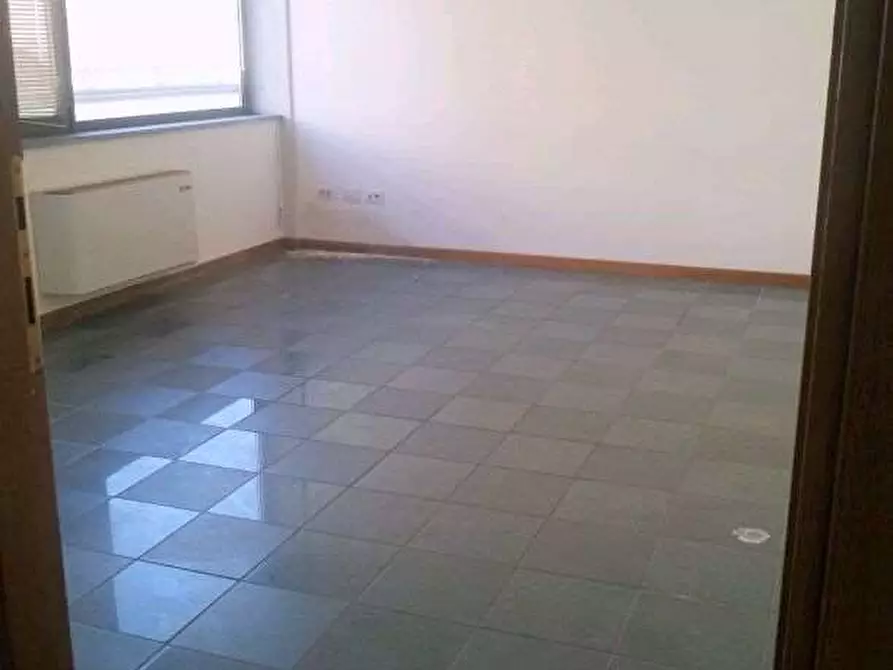 Immagine 3 di Ufficio in affitto  in san marco a Lucca