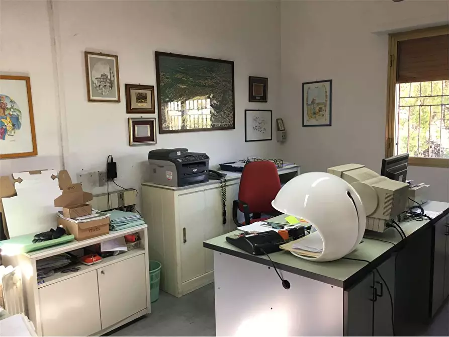 Immagine 7 di Capannone industriale in vendita  in capannori a Capannori