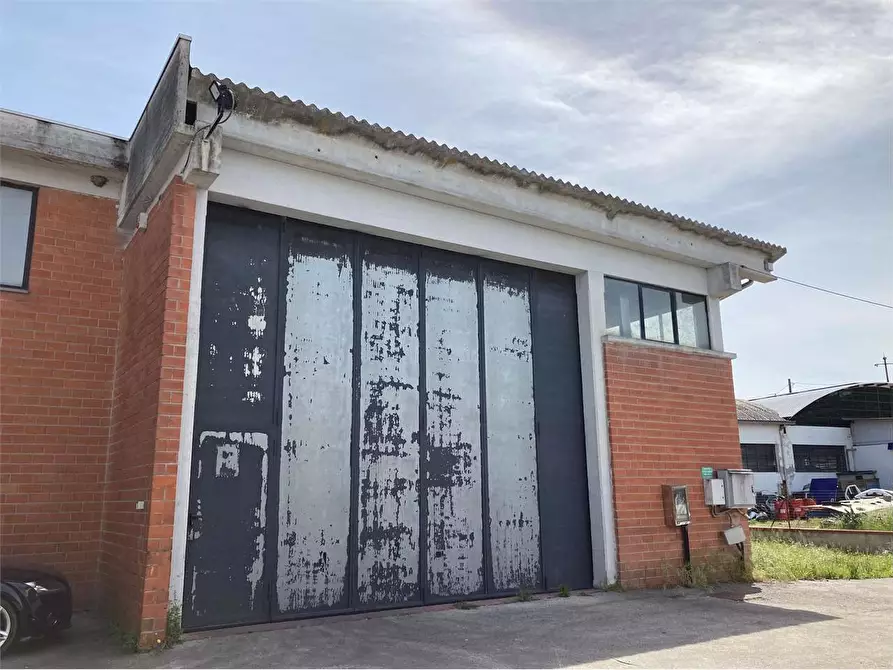 Immagine 9 di Capannone industriale in affitto  in marlia a Capannori