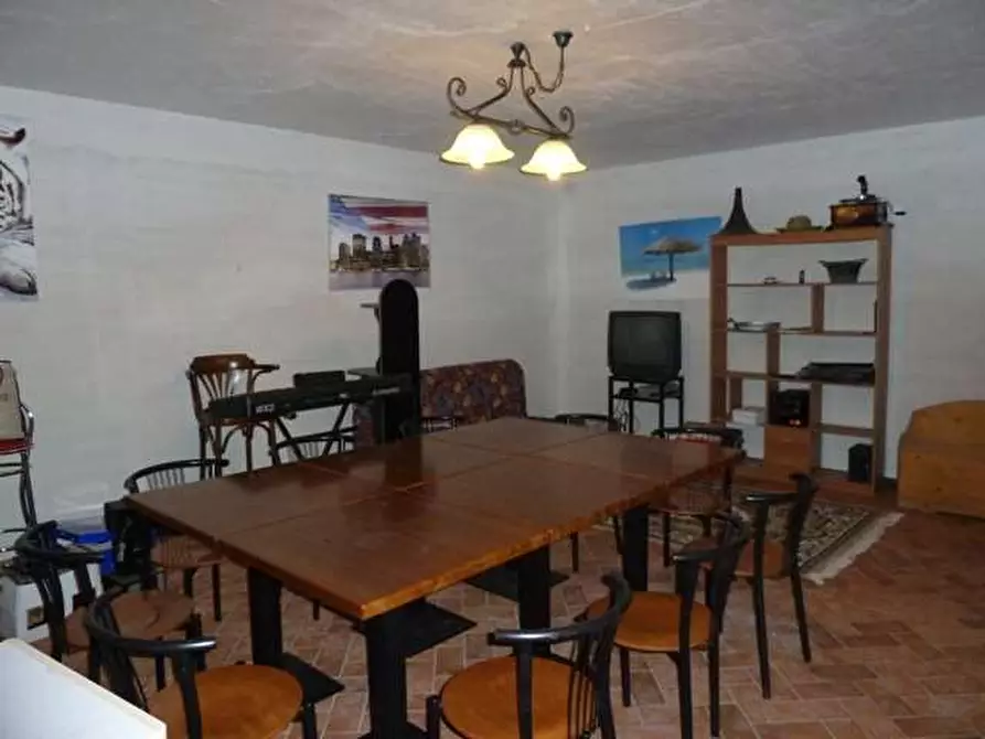 Immagine 32 di Rustico / casale in vendita  in Montecarlo a Montecarlo