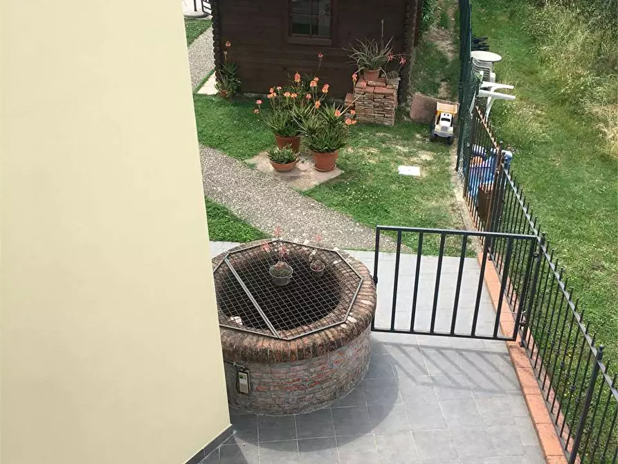 Immagine 12 di Rustico / casale in vendita  in Montecarlo a Montecarlo