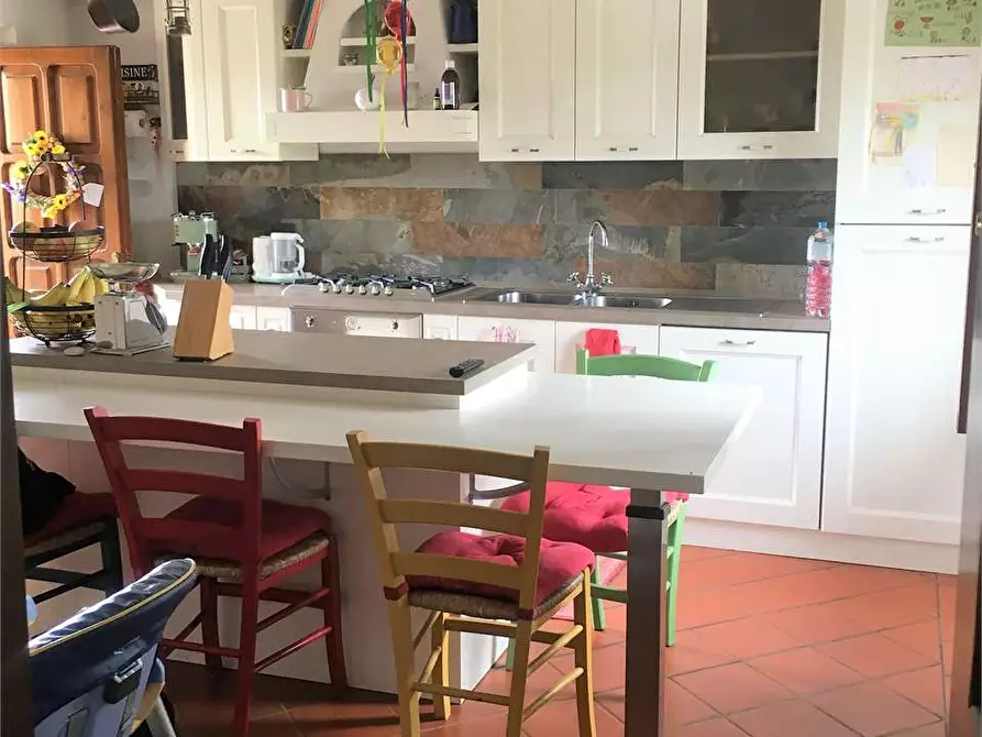 Immagine 13 di Rustico / casale in vendita  in Montecarlo a Montecarlo