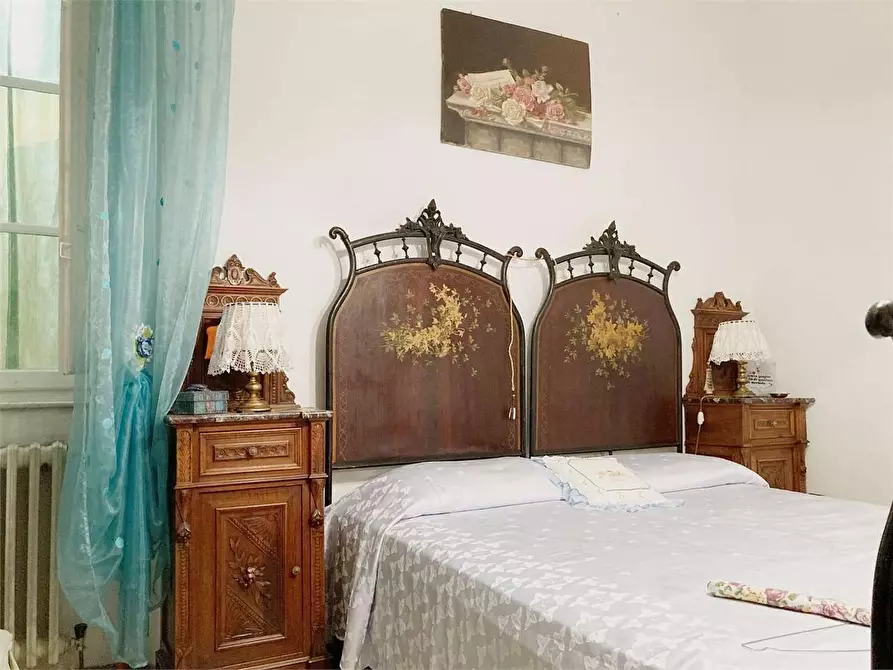 Immagine 25 di Villa in vendita  in pescia a Pescia