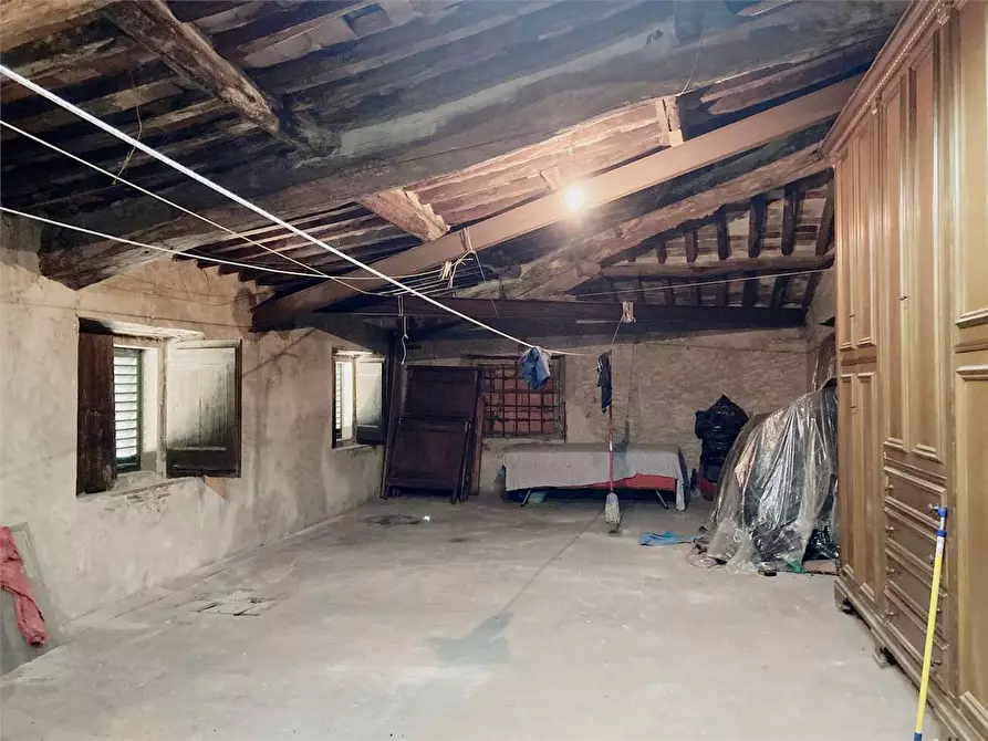 Immagine 28 di Villa in vendita  in pescia a Pescia