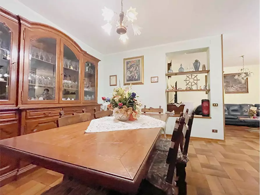 Immagine 5 di Appartamento in vendita  in santa lucia a Uzzano