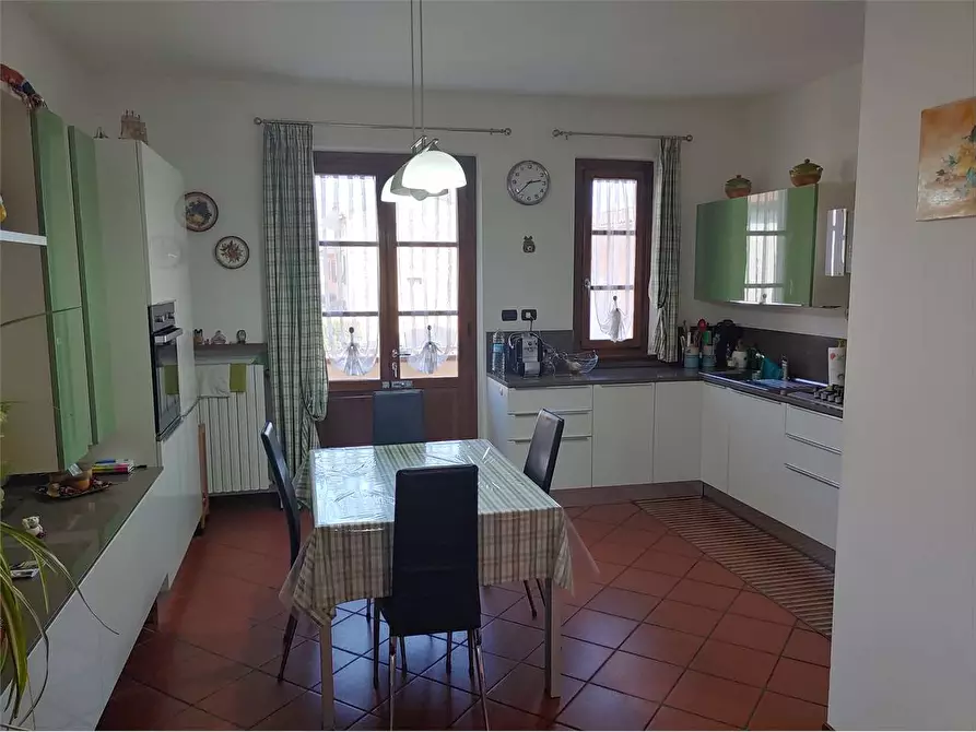 Immagine 17 di Villa in vendita  in Porcari a Porcari