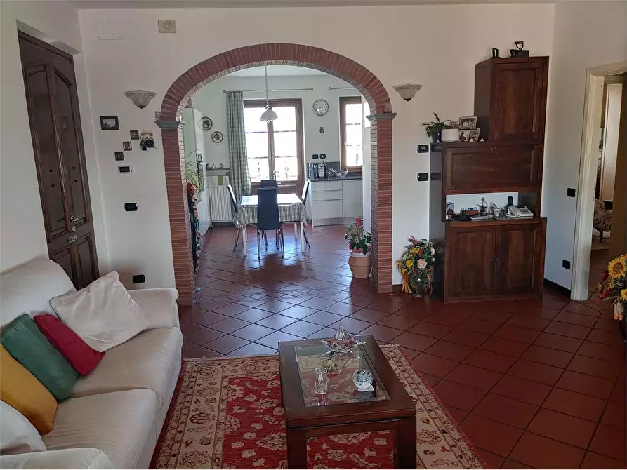 Immagine 16 di Villa in vendita  in Porcari a Porcari