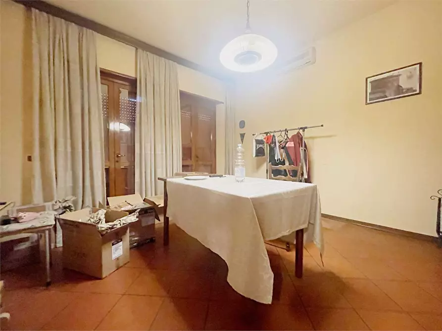 Immagine 10 di Appartamento in vendita  in San Marco a Lucca