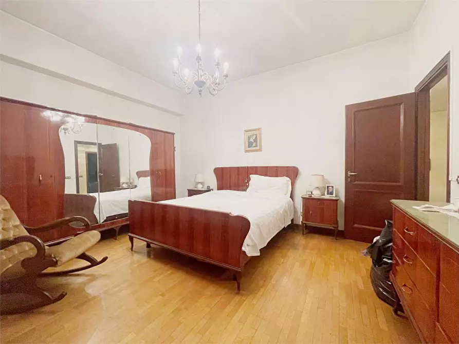 Immagine 18 di Appartamento in vendita  in San Marco a Lucca