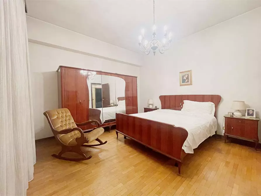 Immagine 19 di Appartamento in vendita  in San Marco a Lucca