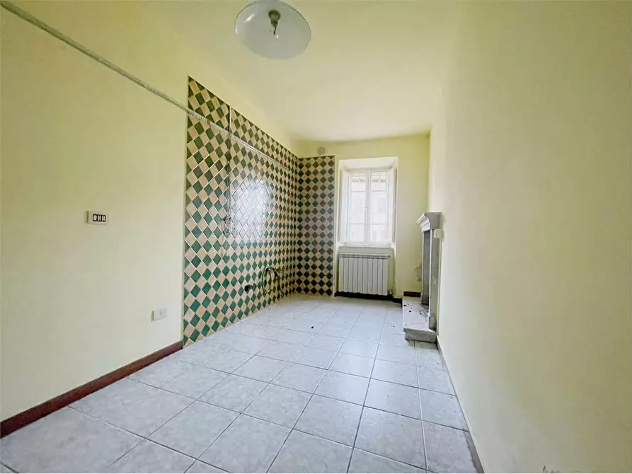 Immagine 3 di Porzione di casa in vendita  in via delle ville  493 a Capannori