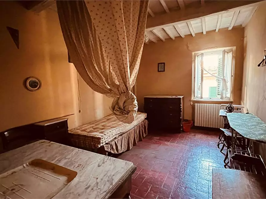 Immagine 4 di Appartamento in vendita  in via roma a Montecarlo